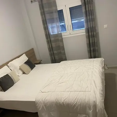 Nonny And Family Lifestyle Athens